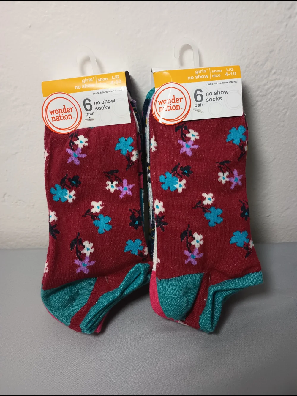 Wonder Nation Girls' No Show Flower Socks (2)